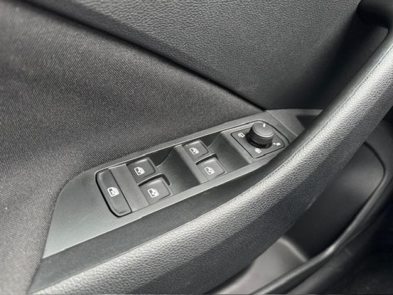 Skoda Scala Clever +, Toit pano, Caméra de recul - 25