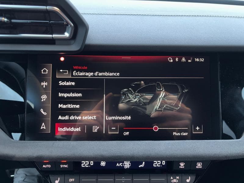 Audi A3 Sportback Competition hybride-GPS*Carplay*clim*Caméra*DriveSelect - tvac - 22