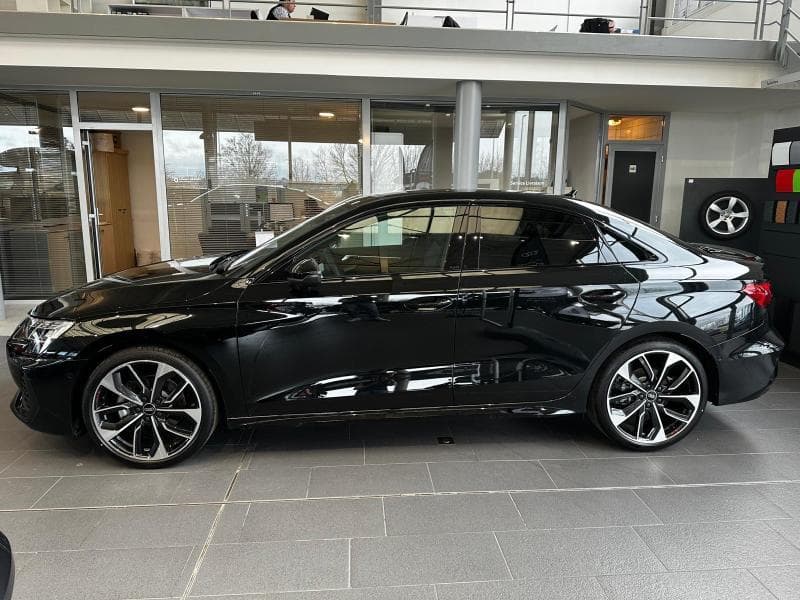 Audi A3 Berline S-Line int et ext | 1.5 TFSI 150 CV | Boite auto | GPS | Carplay | Sieges av electriques | kms evolutifs - 4