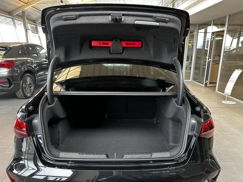 Audi A3 Berline S-Line int et ext | 1.5 TFSI 150 CV | Boite auto | GPS | Carplay | Sieges av electriques | kms evolutifs - 36