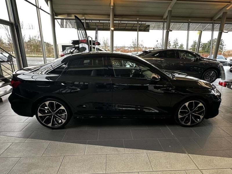 Audi A3 Berline S-Line int et ext | 1.5 TFSI 150 CV | Boite auto | GPS | Carplay | Sieges av electriques | kms evolutifs - 17