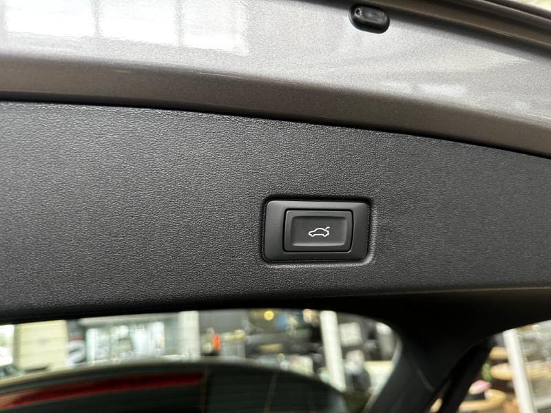 Audi Q4 e-tron 45 e-tron | Camera | GPS | Sieges av chauffants | Attache remorque | kms evolutifs - 33