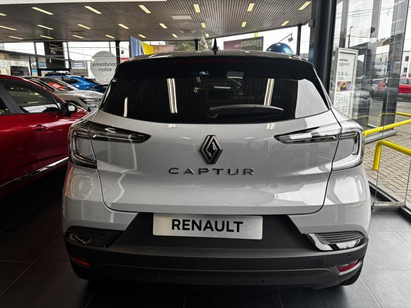 Renault Captur !! NERI FLERON !! TECHNO BOITE MANUELLE ESENCE - 7