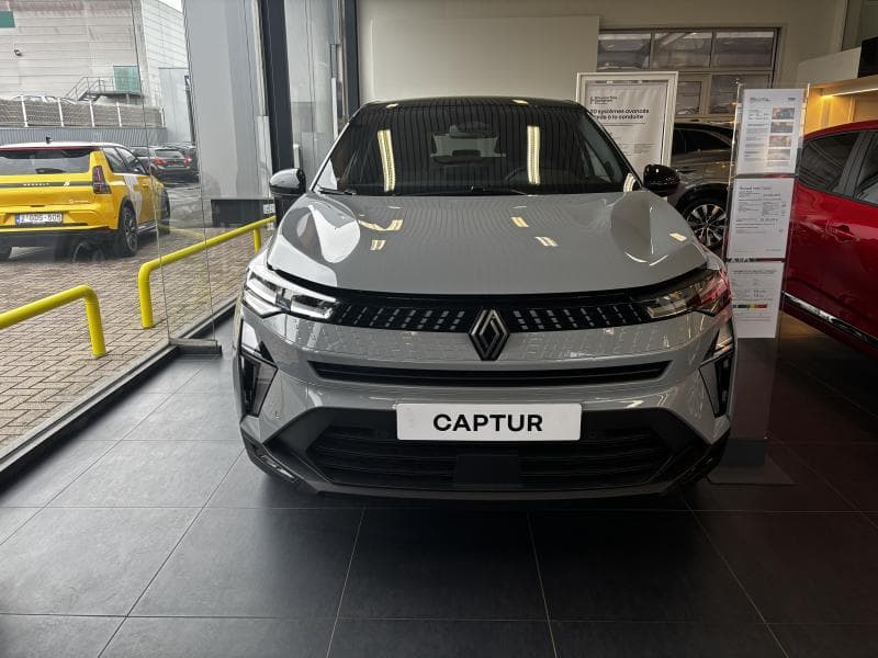 Renault Captur !! NERI FLERON !! TECHNO BOITE MANUELLE ESENCE - 3