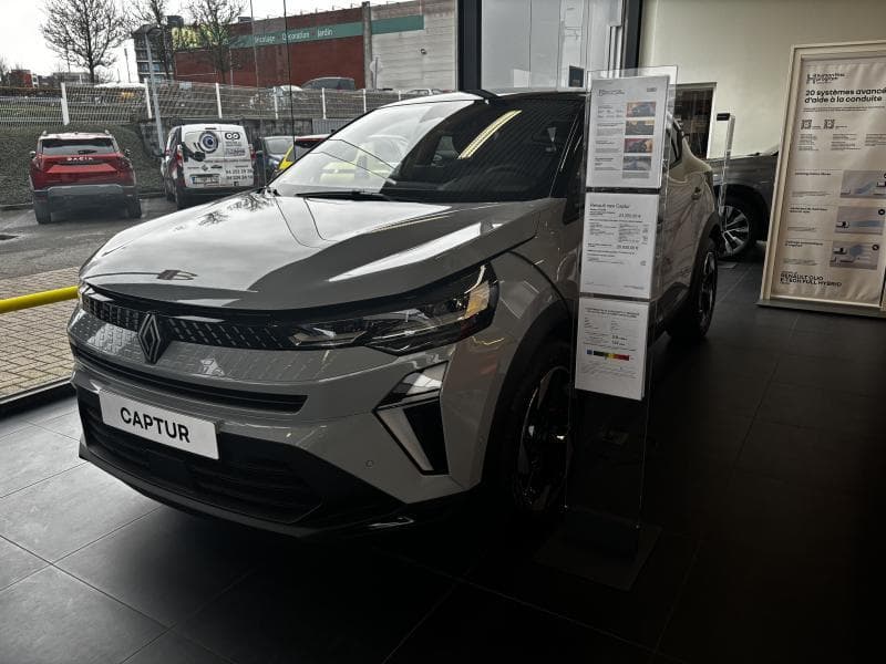 Renault Captur !! NERI FLERON !! TECHNO BOITE MANUELLE ESENCE - 1