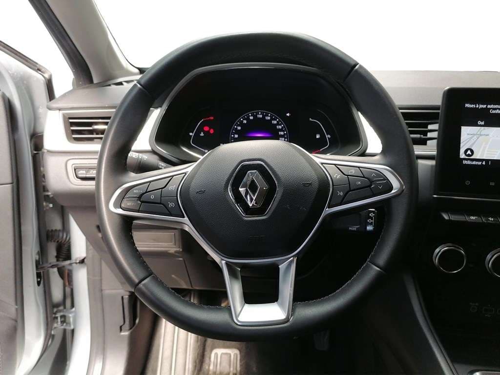 Renault Captur Techno GPF - 16