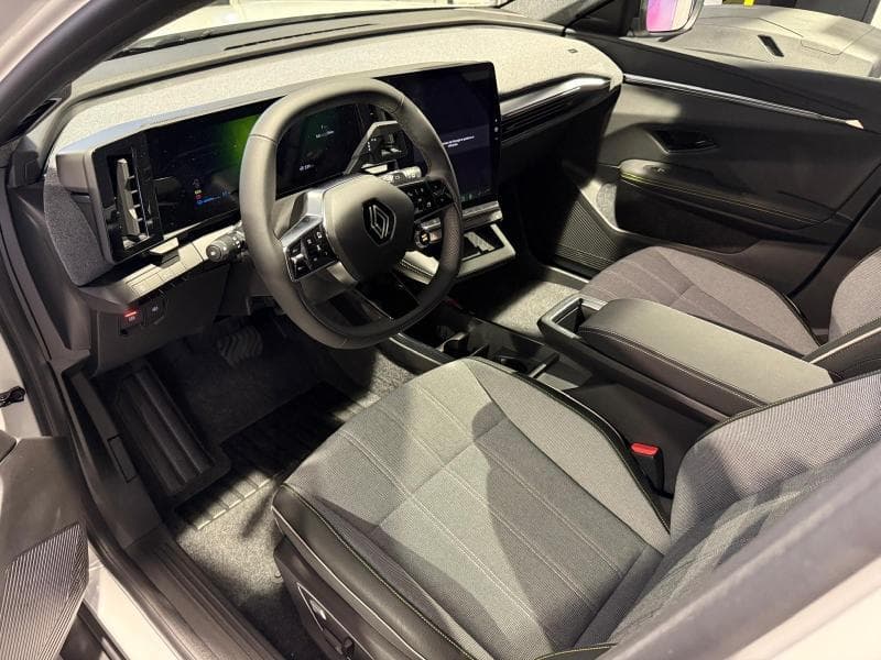 Renault Scenic E-Tech Techno - 10