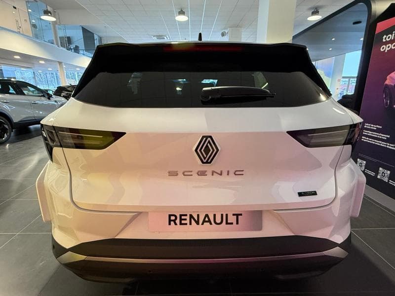 Renault Scenic E-Tech Techno - 8