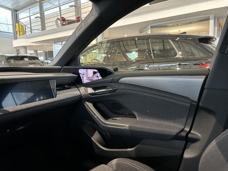 Audi A6 e-tron Edition one | 367 CV electrique | Camera | Toit pano | Attache remorque | Carplay | kms evolutifs - 19