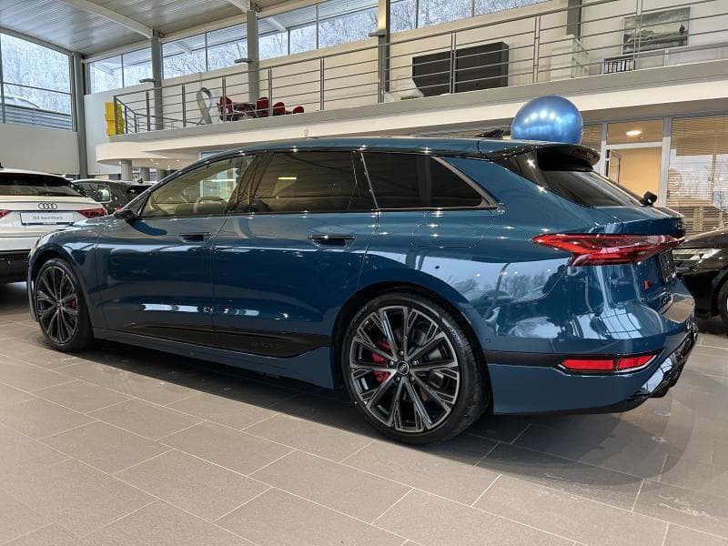 Audi A6 e-tron Edition one | 367 CV electrique | Camera | Toit pano | Attache remorque | Carplay | kms evolutifs - 5