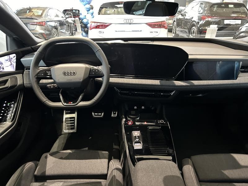 Audi A6 e-tron Edition one | 367 CV electrique | Camera | Toit pano | Attache remorque | Carplay | kms evolutifs - 15