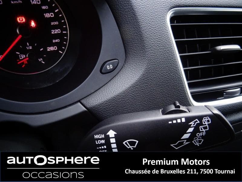 Audi Q3 AMBIENTE - 17