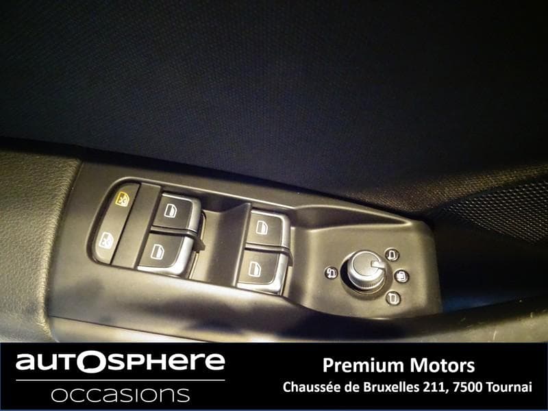 Audi Q3 AMBIENTE - 21
