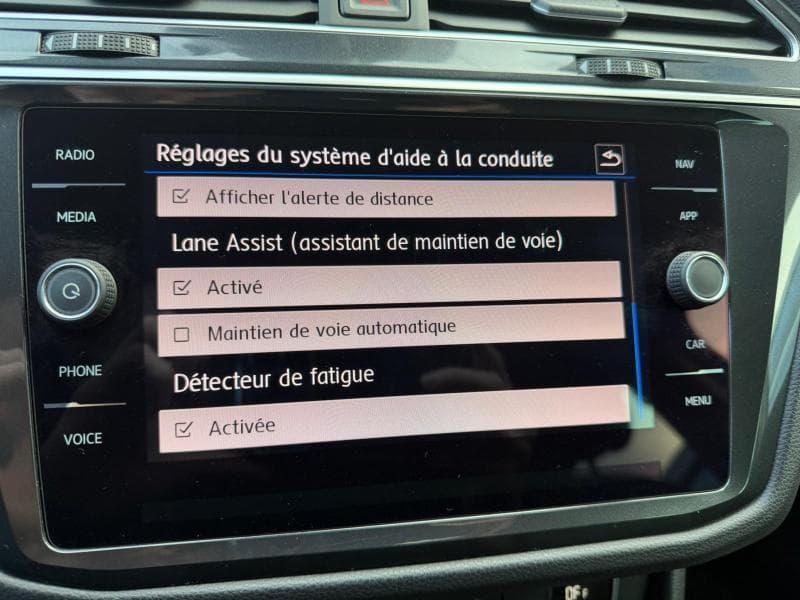 Volkswagen Tiguan R-Line | 1.4 TSI 125cv | Carplay | Virtual Cockpit | GPS | Capteurs Av+Ar - 26