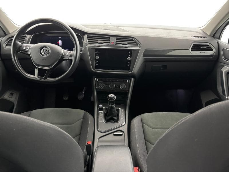 Volkswagen Tiguan R-Line | 1.4 TSI 125cv | Carplay | Virtual Cockpit | GPS | Capteurs Av+Ar - 9