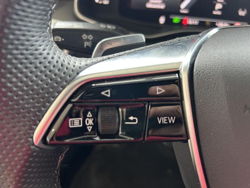 Audi A6 S-line | 2.0 TDI 163cv | Carplay | Caméra | Toit ouvrant | Virtual Cockpit - 35