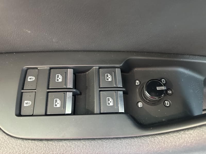 Audi A6 S-line | 2.0 TDI 163cv | Carplay | Caméra | Toit ouvrant | Virtual Cockpit - 37