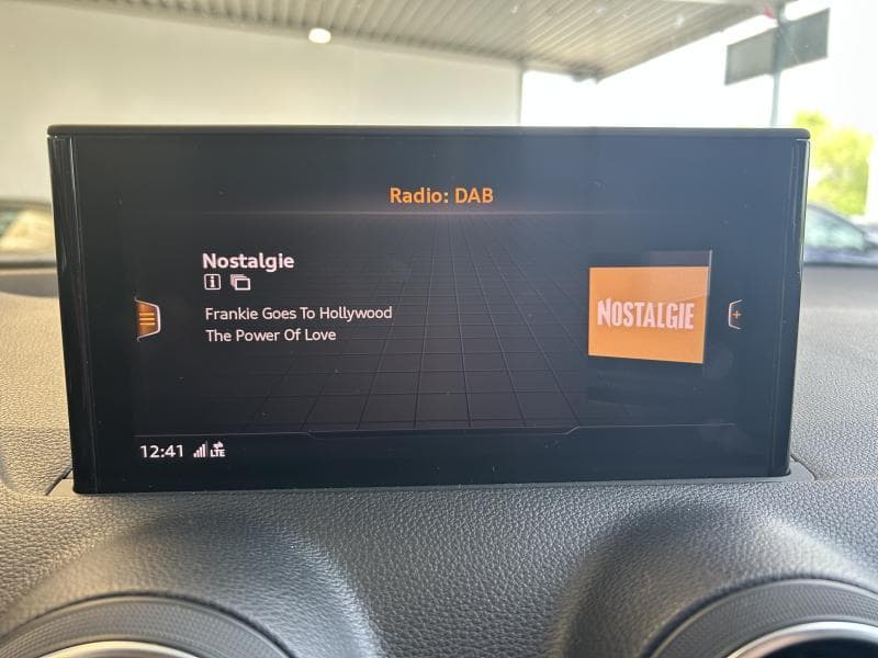 Audi Q2 S-Line | 1.0 TFSI 116cv | Carplay | GPS | Virtual Cockpit | Sièges Av chauffants - 24