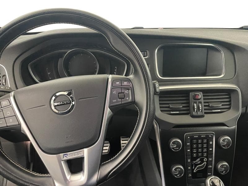 Volvo V40 Boite auto*GPS*Caméra*Capteurs Av/Ar*Clim auto - 13