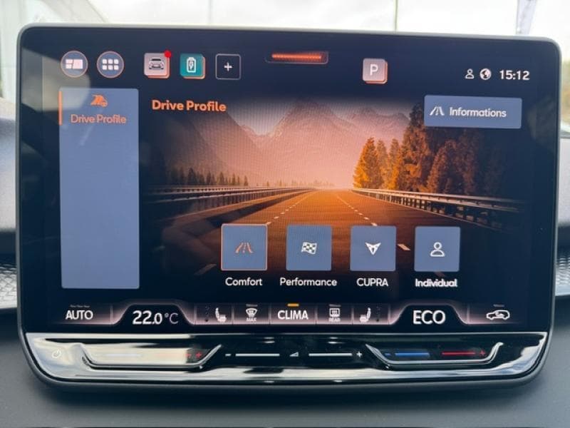 Cupra Terramar Plug-in hybride, 272CV, caméra 360, toit ouvrant - 25