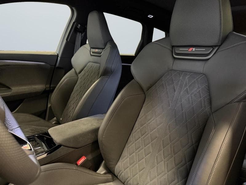 Audi Q6 e-tron Advanced - 5