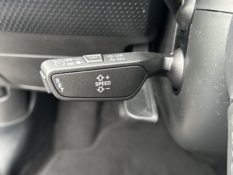 Audi A1 Advanced | 1.0 TFSI 95 CV | Capteurs av et arr | GPS | Carplay | Cruise control | + kit hiver | kms evolutifs - 29
