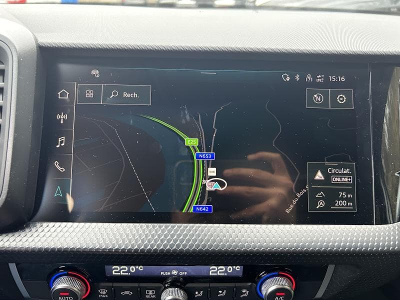 Audi A1 Advanced | 1.0 TFSI 95 CV | Capteurs av et arr | GPS | Carplay | Cruise control | + kit hiver | kms evolutifs - 17