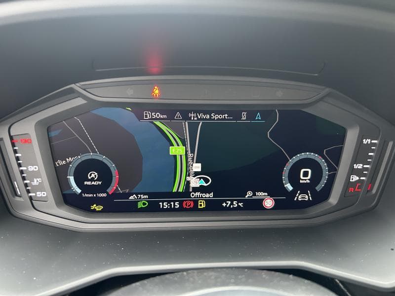 Audi A1 Advanced | 1.0 TFSI 95 CV | Capteurs av et arr | GPS | Carplay | Cruise control | + kit hiver | kms evolutifs - 16