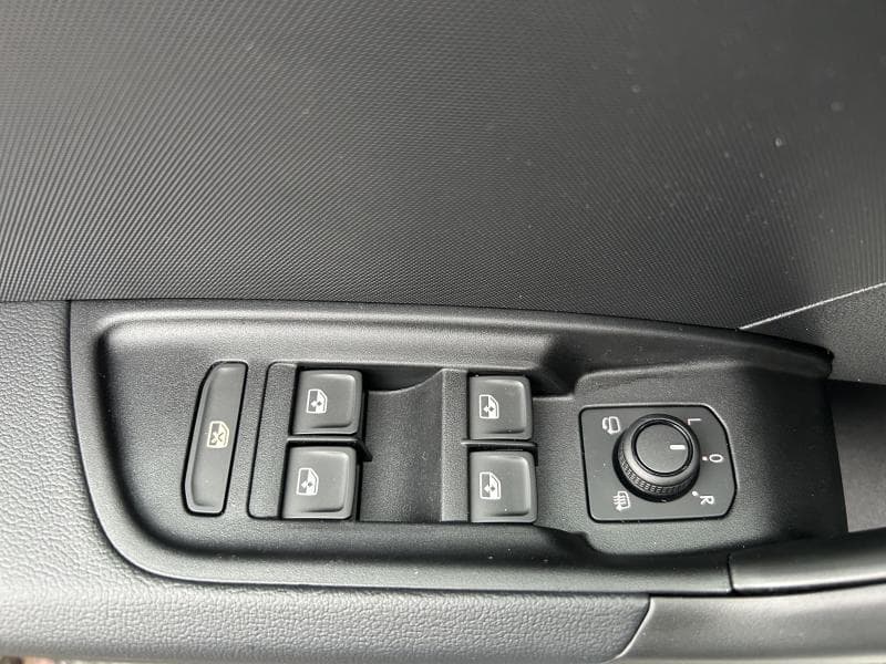 Audi A1 Advanced | 1.0 TFSI 95 CV | Capteurs av et arr | GPS | Carplay | Cruise control | + kit hiver | kms evolutifs - 30