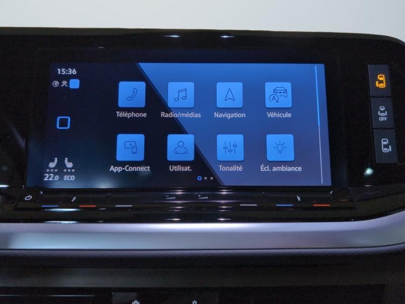 Volkswagen Multivan FAIBLE KMS * 7 PLACES * ATTELAGE * CARPLAY * TVA - 16