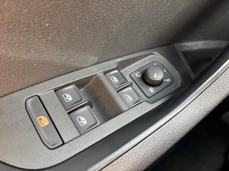 Skoda Karoq Ambition | 1.5 TSI 150 CV | GPS | Caméra | Carplay | Capteurs Av/Ar | Sièges Av chauffants - 25
