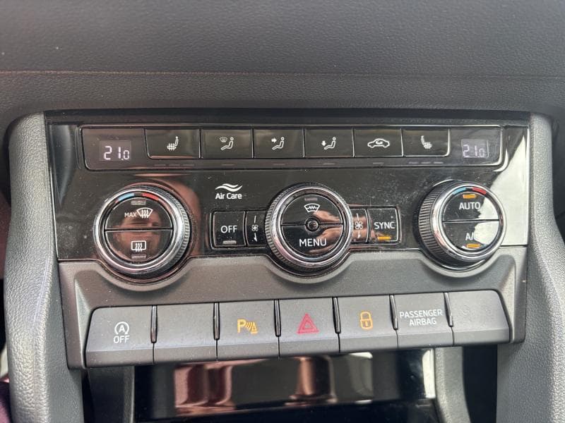 Skoda Karoq Ambition | 1.5 TSI 150 CV | GPS | Caméra | Carplay | Capteurs Av/Ar | Sièges Av chauffants - 27
