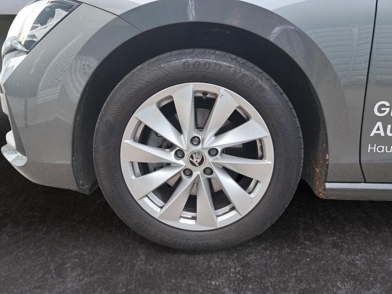 Skoda Superb Selection | 1.5 TSI 150cv | Alcantara | Carplay | GPS | Caméra - 20