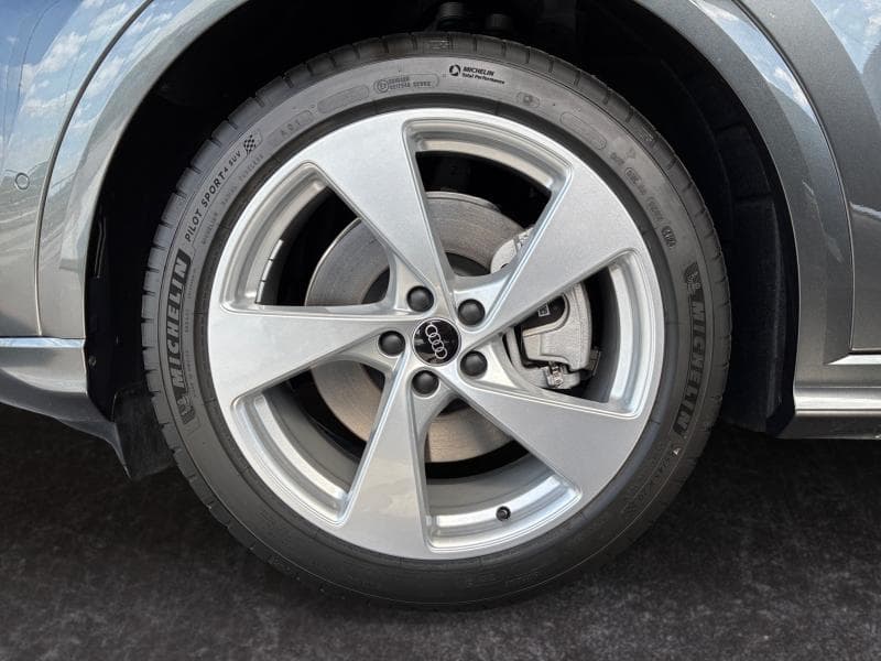 Audi Q5 S-line TDI quattro 204cv S-tronic - 6