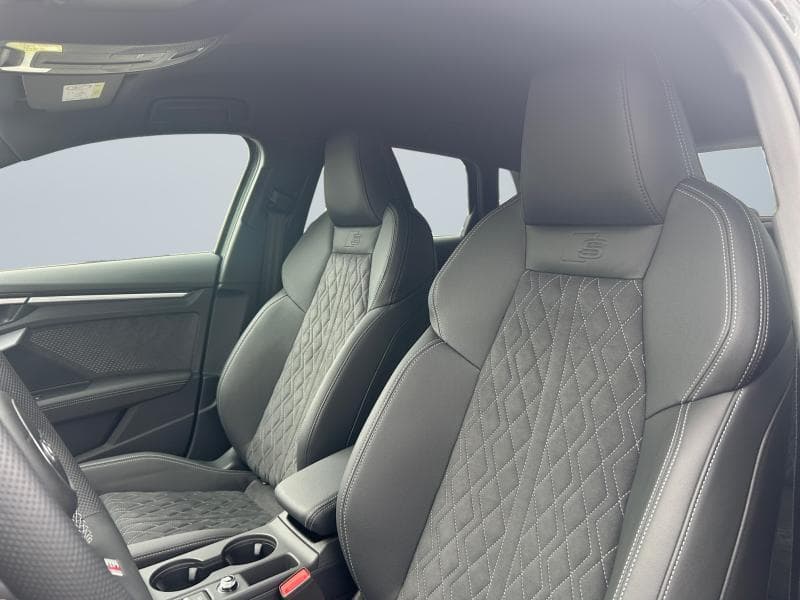 Audi A3 Sportback S-Line - 10
