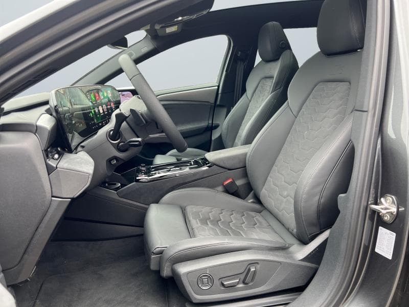 Audi A6 Avant*E-Tron*Performance*EditionOne*FullOptions - 13