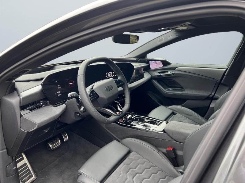 Audi A6 Avant*E-Tron*Performance*EditionOne*FullOptions - 12