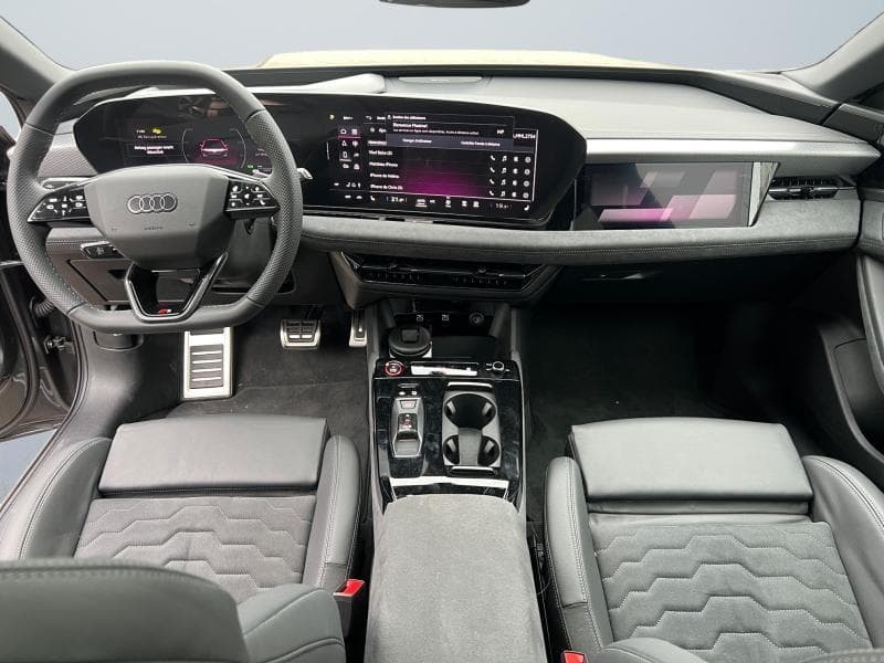 Audi A6 Avant*E-Tron*Performance*EditionOne*FullOptions - 15