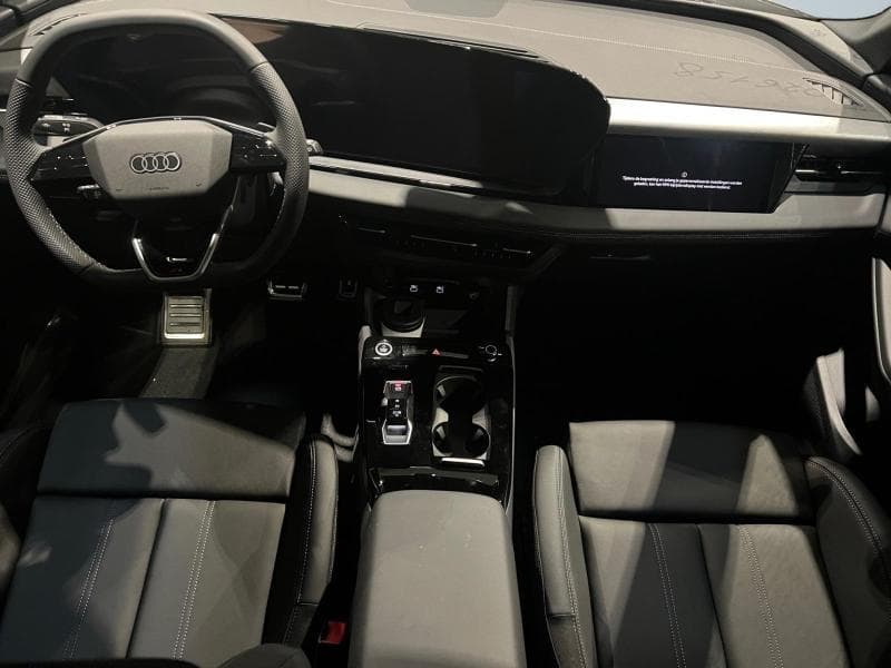 Audi Q6 e-tron S-line - 5