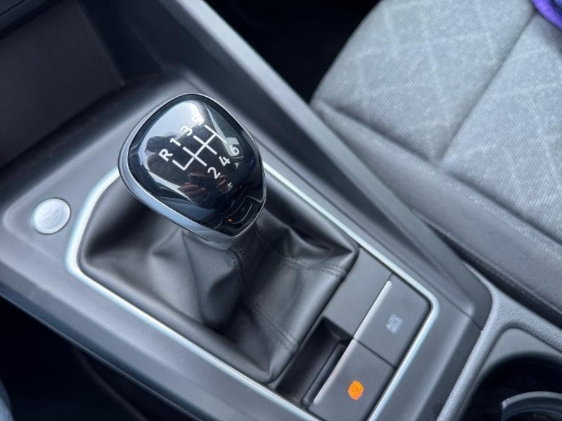 Volkswagen Golf VIII Life - 21