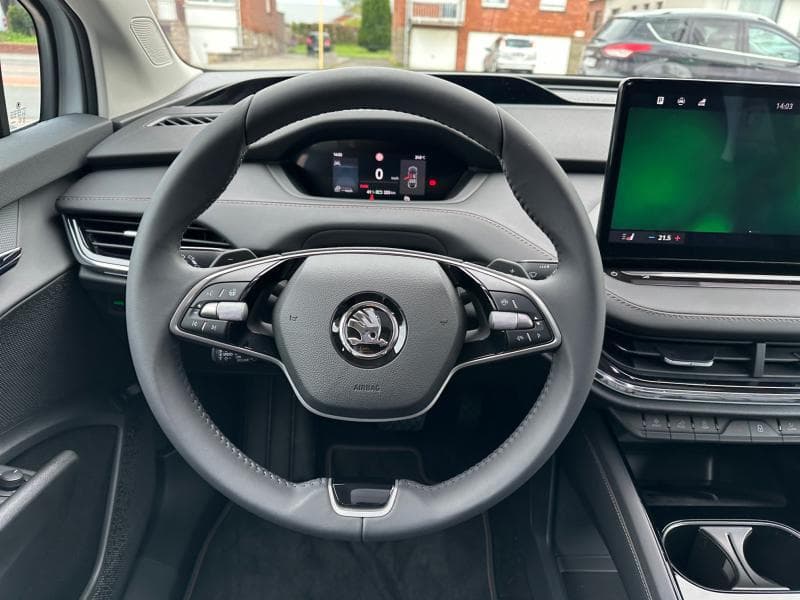 Skoda Enyaq 85 Corporate - 10
