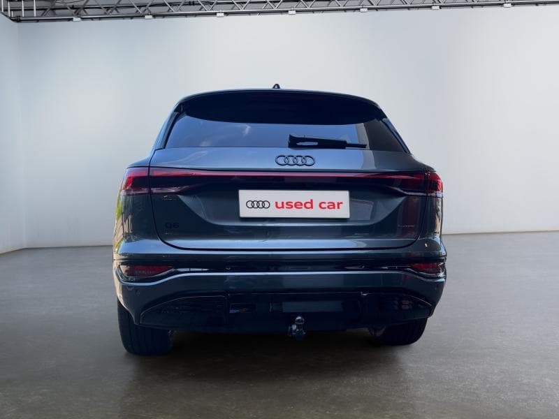 Audi Q6 e-tron S-line int et ext | 387 CV electrique | Camera 360 | GPS | Carplay | Attache remorque | kms evolutifs - 8