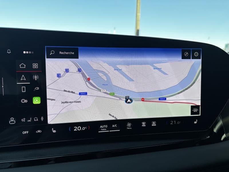 Audi Q6 e-tron S-line int et ext | 387 CV electrique | Camera 360 | GPS | Carplay | Attache remorque | kms evolutifs - 22