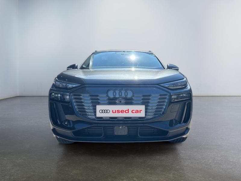 Audi Q6 e-tron S-line int et ext | 387 CV electrique | Camera 360 | GPS | Carplay | Attache remorque | kms evolutifs - 5