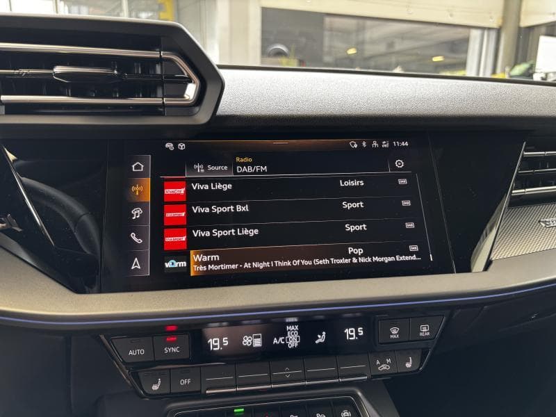 Audi A3 Sportback Advanced | 1.5 TFSIe 204 CV | Camera | GPS | Carplay | Hayon electrique | + kit hiver | kms evolutifs - 20
