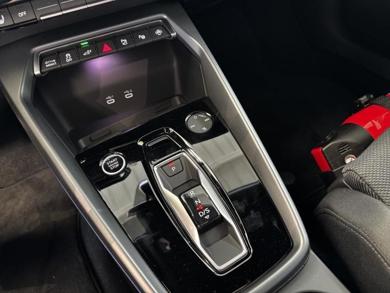 Audi A3 Sportback Advanced | 1.5 TFSIe 204 CV | Camera | GPS | Carplay | Hayon electrique | + kit hiver | kms evolutifs - 27