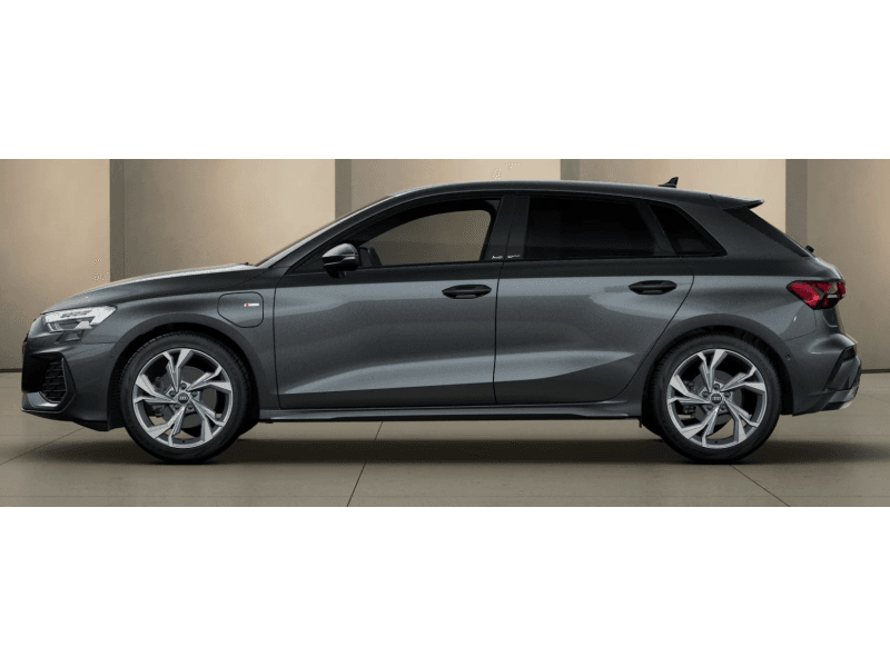 Audi A3 Sportback S-Line - 4