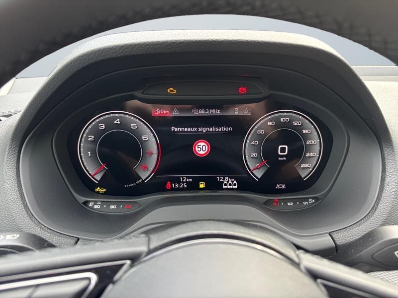 Audi Q2 Attraction | 1.0 TFSI 116 CV | Camera | GPS | Carplay | Sieges av chauffants | + kit hiver | kms evolutifs - 29