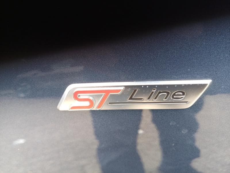 Ford Focus ST-Line X - 25
