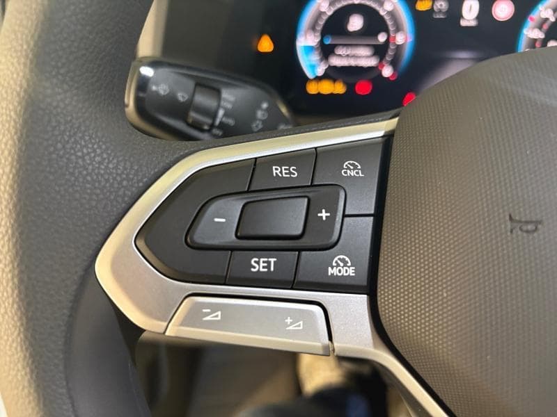 Volkswagen Crafter 2L TDI 177 CV L3H3 | Carplay | Crochet | Camera | Plancher | Dispo 27/11 - 17